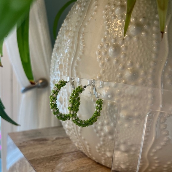 New Summer Hoop Earrings - Green Sea Seads - Picture 8 of 8